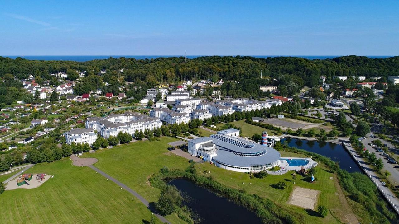 Wg Bernstein - Reetdachhaus - Ruhe Und Seeblick Sellin  Zewnętrze zdjęcie